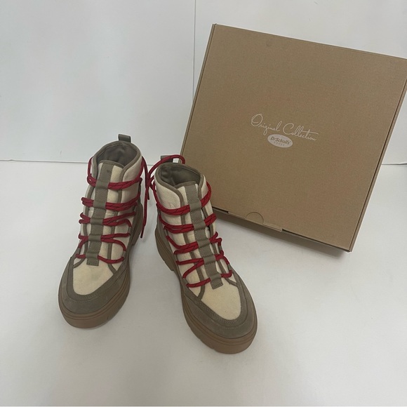 Dr. Scholl's Cooper Boot In Taupe & Ivory - New In Box-  - Duplicate - Picture 3 of 14